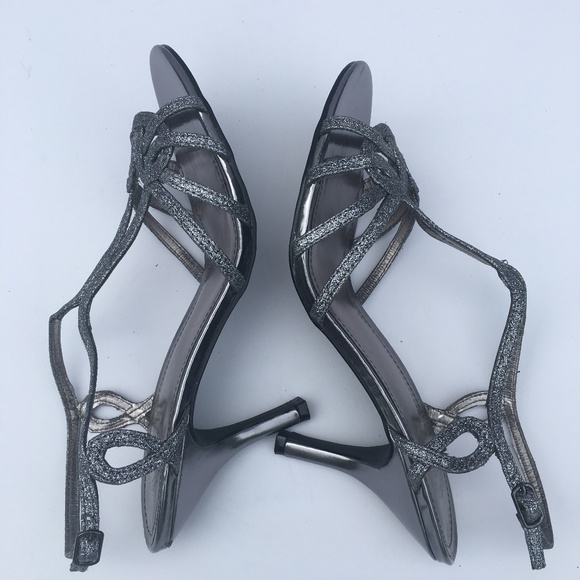 I. MILLLER dressy gunmetal silver heeled sandal  -  SZ 7.5 - Picture 5 of 8
